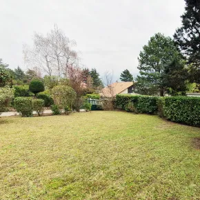 Remise en état d’un jardin à Échirolles (Isère)